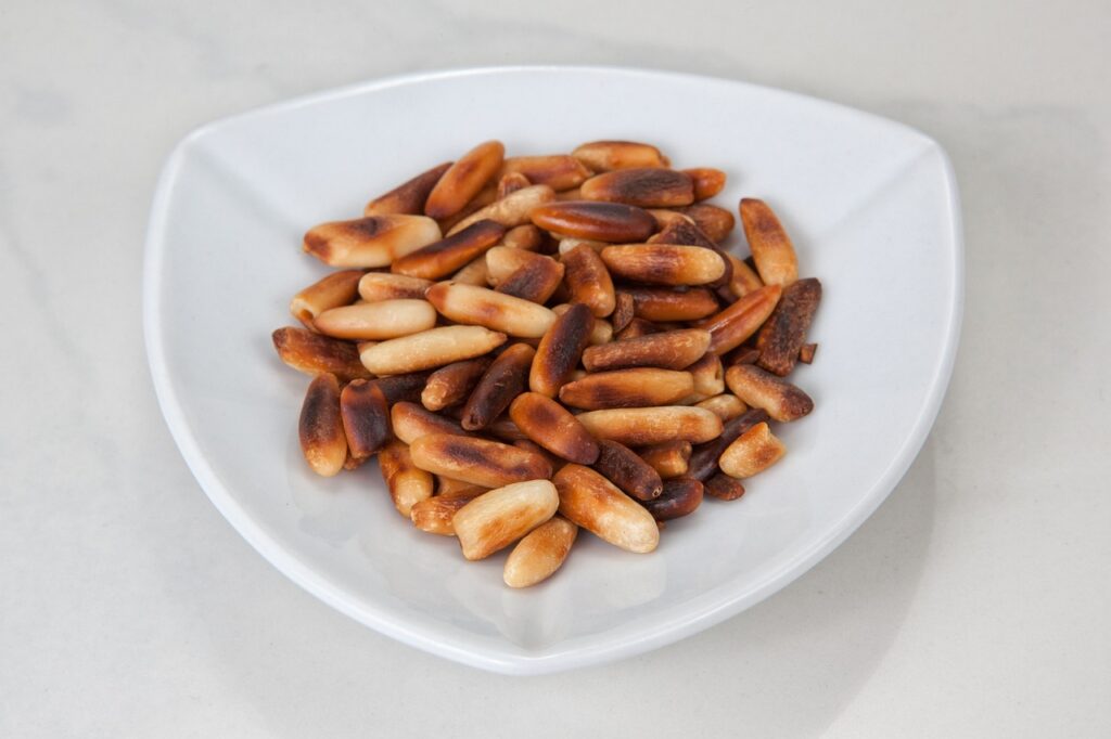 pine nuts, roasted, roasted pine nuts-1732080.jpg