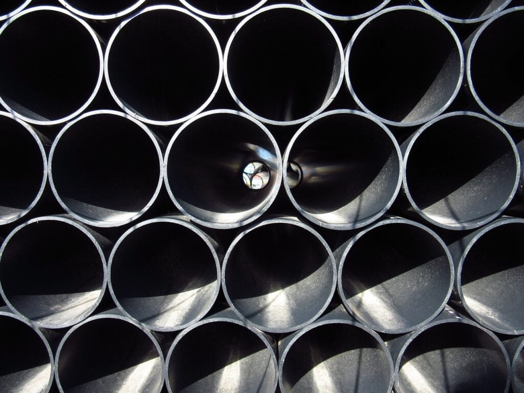 tube, construction site, housebuilding-869692.jpg