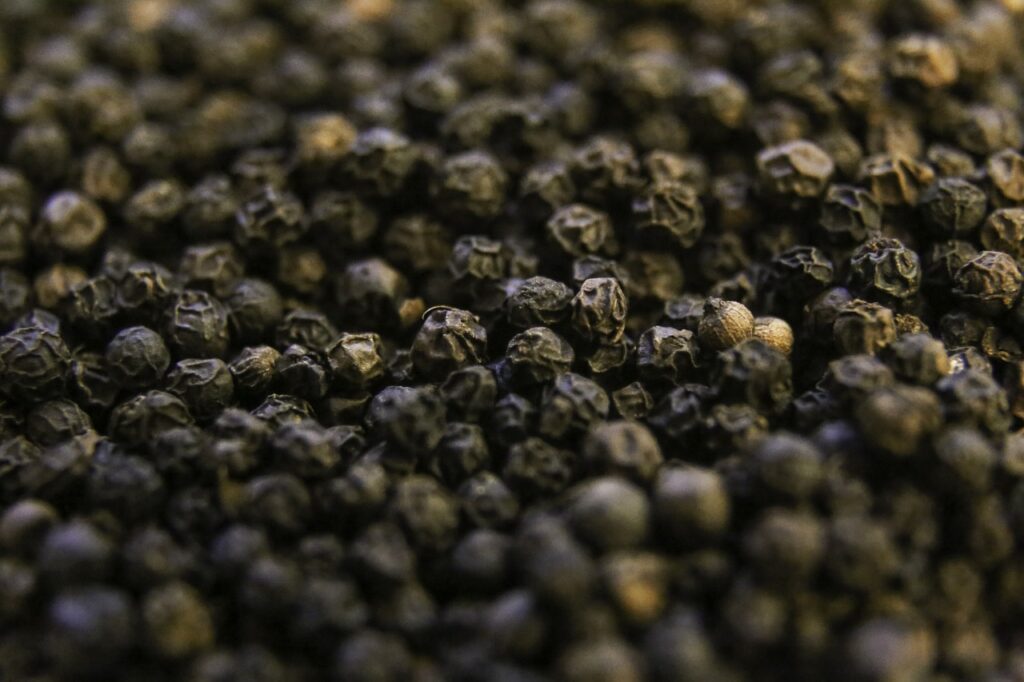 black pepper texture, seasoning, pepper short focus-4498330.jpg